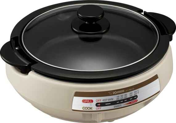 #1. Zojirushi Gourmet d'Expert EP-PBC10 Ceramic Surface ETL-Listed Nonstick Electric Skillet