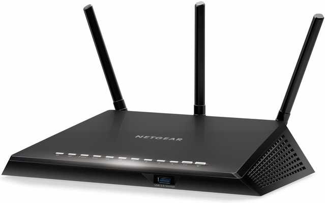 #1. NETGEAR Smart Wi-Fi Router 500 sq. Ft. Coverage & 25 Devices 3.0 USB Ports Armor Security