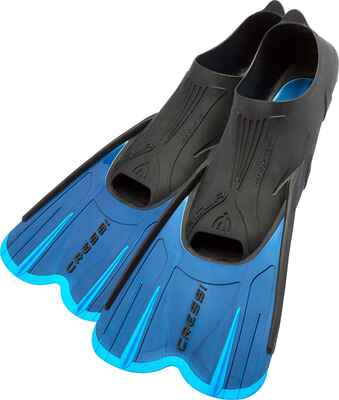 #1. CRESSI Self-Adjustable Full Foot Pocket Adult Short Swim Fins Ideal for Traveling