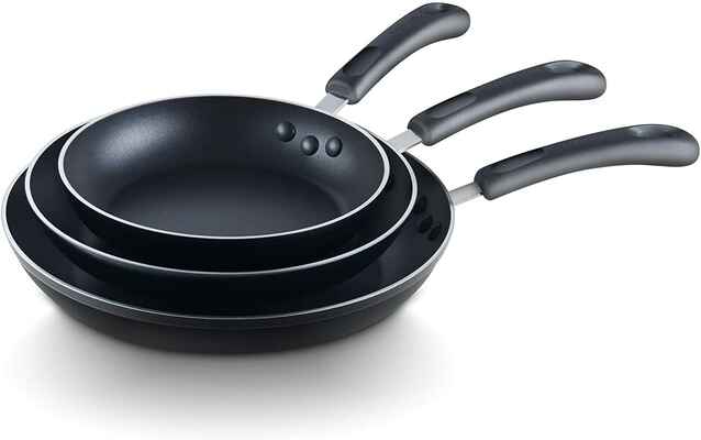 #3. Cook N Home Black 11'' 3Pcs 8'' 9.5'' 11'' Dishwasher Safe Nonstick Skillet Fry Pan
